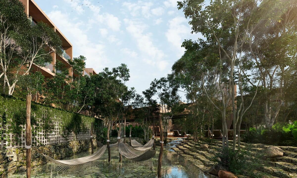 Mayaliah-16-Hammock-River